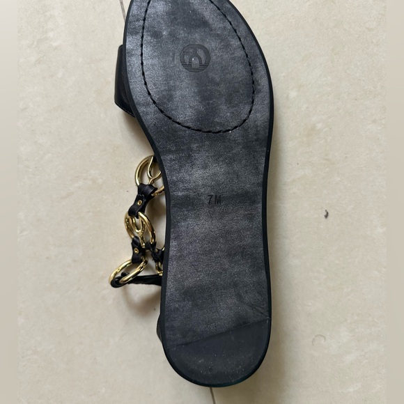 Brand New Wishbone sandal - Picture 4 of 4